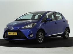 Blauw Gebruikt 2017 Toyota Yaris Hybrid Executive Hatchback | € 15.445 (Super prijs)