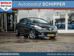 Zwart Gebruikt 2015 Renault Clio IV Night&Day Hatchback | € 6.950 (Eerlijke prijs)