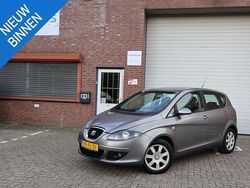 Grijs Gebruikt 2004 Seat Altea Stylance MPV | € 1.399 (Eerlijke prijs)