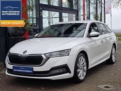 Wit Gebruikt 2022 Skoda Octavia Stationwagen | € 24.390 (Goede deal)