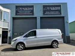 Grijs Gebruikt 2018 Mercedes Vito MPV | € 13.950 (Goede deal)