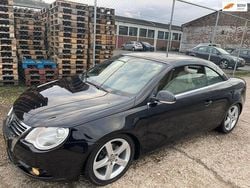 Zwart Gebruikt 2007 VW Eos Cabriolet | € 1.999 (Eerlijke prijs)