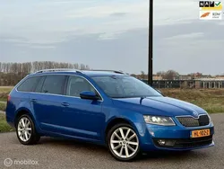 Blauw Gebruikt 2015 Skoda Octavia Business Line Stationwagen | € 7.650 (Eerlijke prijs)