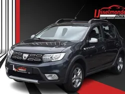 Grijs Gebruikt 2019 Dacia Sandero Stepway Hatchback | € 10.440 (Eerlijke prijs)