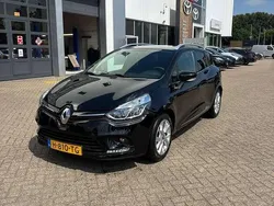 Zwart Gebruikt 2020 Renault Clio GrandTour LIMITED Stationwagen | € 8.999 (Goede deal)