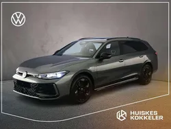 Grijs Nieuw 2025 VW Passat R-line Edition Stationwagen | € 54.935 (Eerlijke prijs)