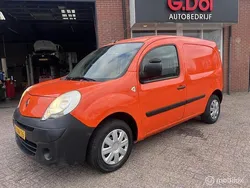 Oranje Gebruikt 2010 Renault Kangoo Komfort MPV | € 1.750 (Eerlijke prijs)