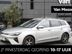 Grijs Gebruikt 2023 MG MG5 EV Comfort Stationwagen | € 31.800