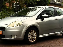 Grijs Gebruikt 2006 Fiat Grande Punto Sport Hatchback | € 1.250 (Eerlijke prijs)
