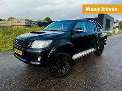 Zwart Gebruikt 2015 Toyota HiLux SR Pickup | € 19.995