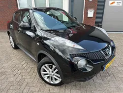 Zwart, metallic lak Gebruikt 2013 Nissan Juke Acenta SUV | € 7.900 (Eerlijke prijs)