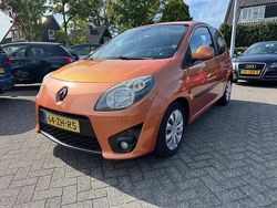Oranje Gebruikt 2008 Renault Twingo Dynamique Hatchback | € 1.299 (Eerlijke prijs)