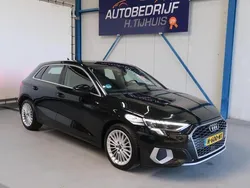 Zwart Gebruikt 2021 Audi A3 Sportback Advanced Hatchback | € 19.450 (Eerlijke prijs)