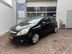Zwart Gebruikt 2007 Opel Corsa Cosmo Hatchback | € 3.645 (Iets duurder)