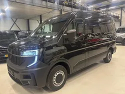 Zwart Nieuw 2024 Renault Master Van | € 37.500 (Iets duurder)