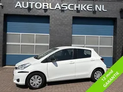 Wit Gebruikt 2014 Toyota Yaris Hatchback | € 6.995 (Goede deal)