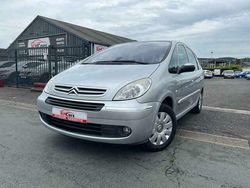 Grijs Gebruikt 2009 Citroën Xsara Picasso Exclusive MPV | € 3.999