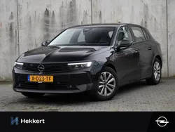 Zwart Gebruikt 2024 Opel Astra Edition Hatchback | € 35.716