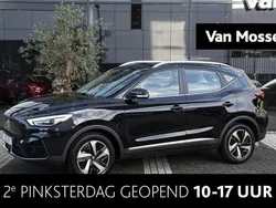 Zwart Nieuw 2025 MG ZS Comfort Sedan | € 28.150 (Eerlijke prijs)