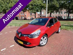 Rood Gebruikt 2014 Renault Clio IV Dynamique Hatchback | € 9.944 (Eerlijke prijs)