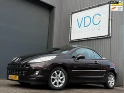 Zwart Gebruikt 2012 Peugeot 207 CC Cabriolet | € 4.950 (Eerlijke prijs)