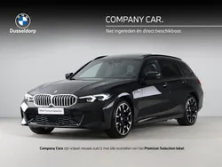 Zwart Gebruikt 2025 BMW 330e M Sport Stationwagen | € 62.900 (Eerlijke prijs)