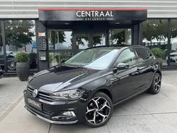 Zwart Gebruikt 2020 VW Polo Highline Hatchback | € 16.950 (Goede deal)