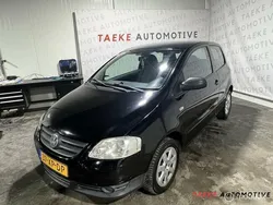 Zwart Gebruikt 2007 VW Fox Trendline Hatchback | € 750 (Goede deal)