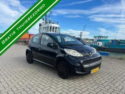 Zwart Gebruikt 2010 Peugeot 107 Hatchback | € 1.849 (Goede deal)