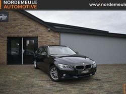 Zwart Gebruikt 2013 BMW 320 Executive Stationwagen | € 12.900 (Eerlijke prijs)