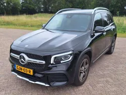 Zwart Gebruikt 2020 Mercedes GLB200 AMG SUV | € 37.750 (Eerlijke prijs)