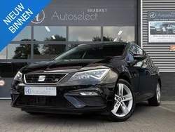 Zwart, metallic lak Gebruikt 2018 Seat Leon ST FR Stationwagen | € 16.490 (Eerlijke prijs)