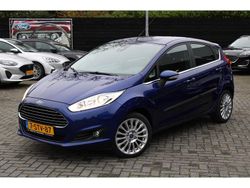 Blauw Gebruikt 2013 Ford Fiesta Titanium Hatchback | € 8.995 (Eerlijke prijs)