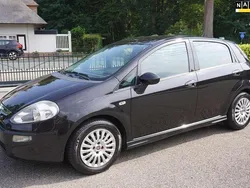 Zwart, metallic lak Gebruikt 2011 Fiat Punto Evo Dynamic Hatchback | € 3.900 (Iets duurder)
