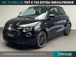 Zwart Gebruikt 2023 Fiat 500e Icon Hatchback | € 19.695 (Eerlijke prijs)