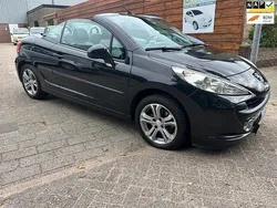 Zwart Gebruikt 2008 Peugeot 207 CC Cabriolet | € 4.150 (Eerlijke prijs)