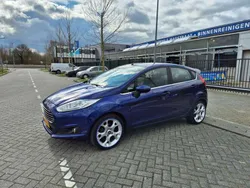 Blauw Gebruikt 2013 Ford Fiesta Titanium Hatchback | € 5.800 (Eerlijke prijs)