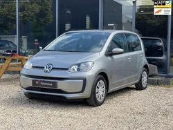 Grijs Gebruikt 2017 VW up! Hatchback | € 8.995 (Goede deal)