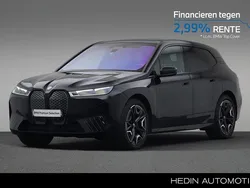 Zwart Gebruikt 2022 BMW iX Executive SUV | € 57.880 (Goede deal)