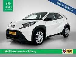 Wit Gebruikt 2023 Toyota Aygo Play Hatchback | € 15.745 (Goede deal)
