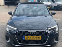 Grijs Gebruikt 2020 Audi A3 Hatchback | € 29.300 (Duur)