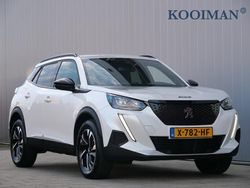 Wit, metallic lak Gebruikt 2023 Peugeot 2008 Allure SUV | € 22.895 (Eerlijke prijs)