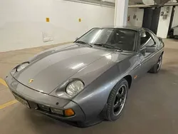 Grijs Gebruikt 1986 Porsche 928 Coupé | € 29.900