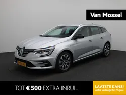 Grijs Gebruikt 2024 Renault Mégane GrandTour Techno Stationwagen | € 28.435 (Iets duurder)