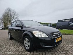 Zwart Gebruikt 2008 Kia Ceed Stationwagen | € 2.199 (Eerlijke prijs)