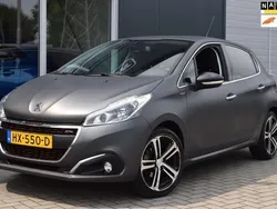 Grijs Gebruikt 2016 Peugeot 208 GT-line Hatchback | € 6.499 (Goede deal)