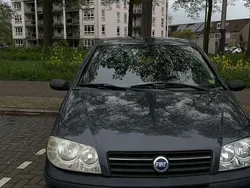 Grijs Gebruikt 2004 Fiat Punto Active Hatchback | € 1.250 (Eerlijke prijs)