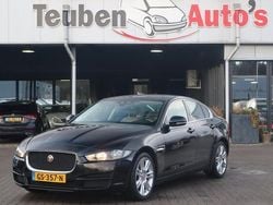 Zwart Gebruikt 2015 Jaguar XE Portfolio Sedan | € 9.985 (Eerlijke prijs)