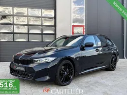 Zwart, metallic lak Gebruikt 2023 BMW 330e M Sport Stationwagen | € 38.950 (Goede deal)