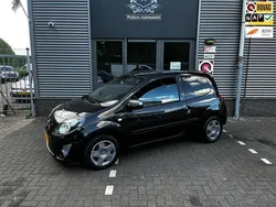 Zwart Gebruikt 2011 Renault Twingo Collection Hatchback | € 3.950 (Eerlijke prijs)